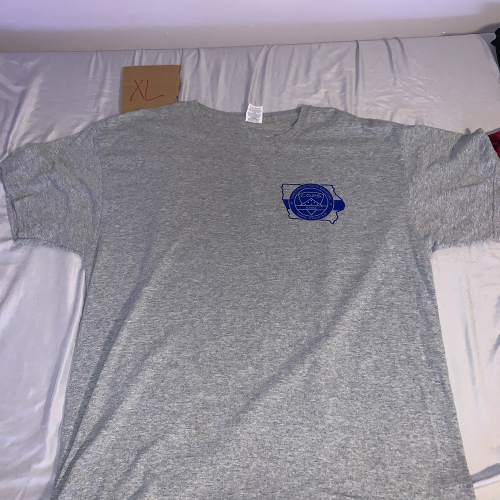 Good shirt in great condition